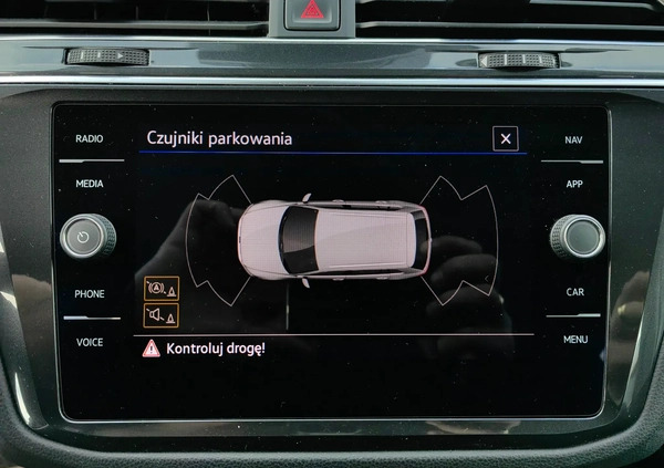 Volkswagen Tiguan cena 99990 przebieg: 48000, rok produkcji 2021 z Kobylin małe 352